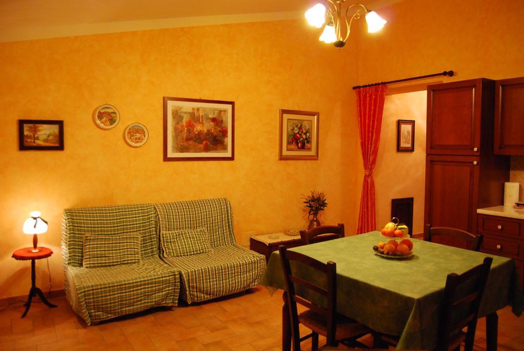 Agriturismo Rustichino Villa Giano dellʼUmbria Exterior foto
